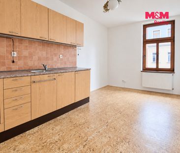 Pronájem bytu 2+1 77 m² - Photo 2