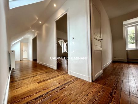 Location Appartement 3 pièces 74m² - Photo 3