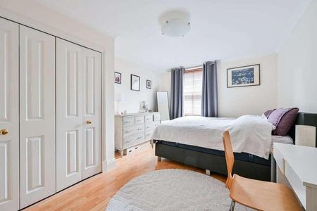 Shaftesbury Court, Borough, SE1 - Photo 2