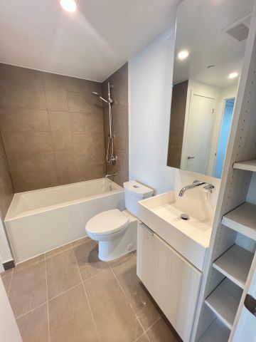 For Lease - 370 MARTHA Street Unit# 1204, Burlington, Ontario - Photo 2