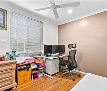 Beautifully Maintained Family Home for Rent - Photo 4