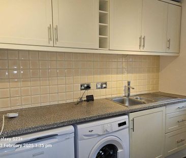 2 bedroom terraced house to rent - Photo 6