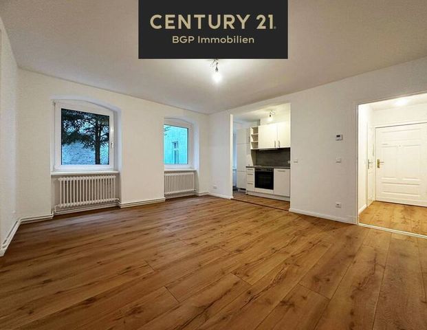 Zwei-Zimmer-Altbauwohnung in Ku'damm-Lage! - EG - Photo 1