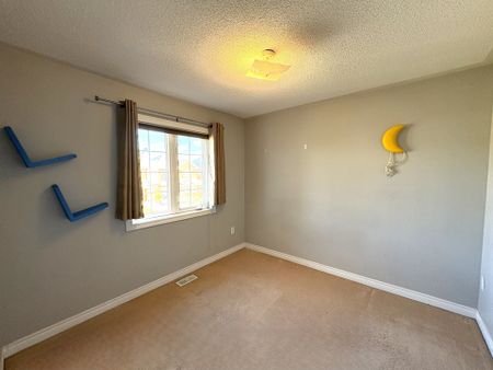 For Lease - 36 Frostbite Lane, Brampton, Ontario - Photo 4