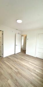5 ½ avec 2 salles de bain et stationnement intérieur inclus - Photo 3