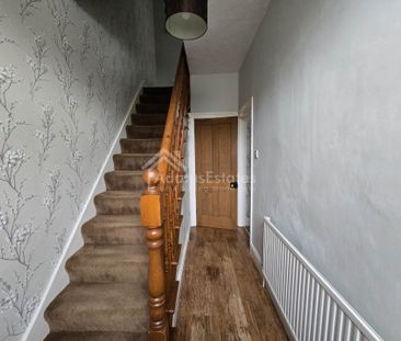 Price £1,000 pcm - Available Now - Unfurnished - Photo 1