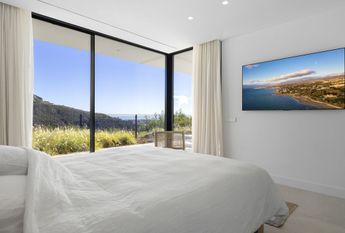 Luxury Villa for rent in Benahavís, Spain