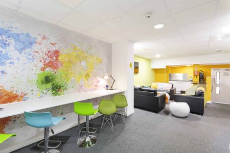 Platinum Studio - Photo 3