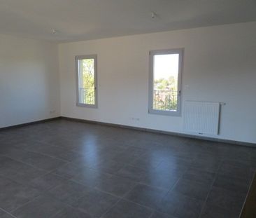 Appartement à louer 3 pièces - Photo 2