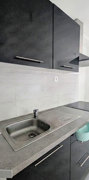 Location Appartement 2 pièces 27m² - Photo 1