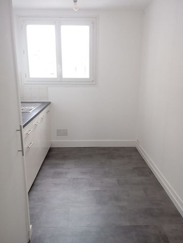 Location Appartement 2 pièces 44m² - Photo 5