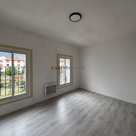Location Appartement 2 pièces 62m² PRADES 66500 - Photo 4