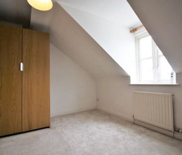 4 bedroom terraced house to rent - Photo 6