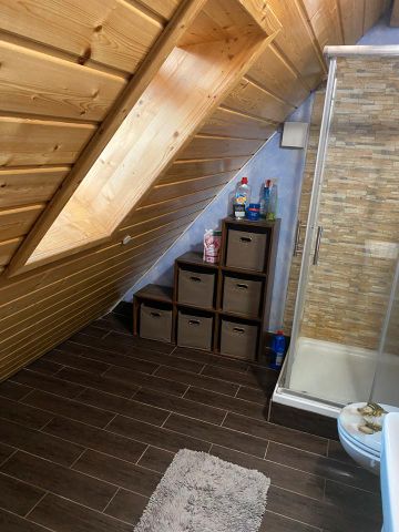 Rustikale und energetisch sanierte 2-Zimmer DG-Wohnung Hofstetten - Photo 5