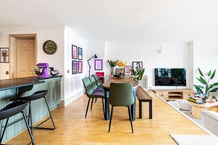 2 bedroom flat to rent - Photo 4