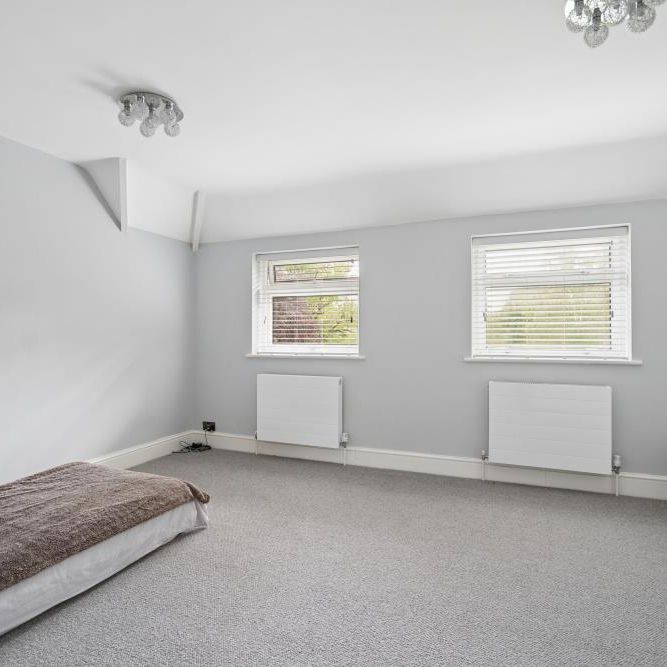 5 bedroom detached house to rent - Photo 1
