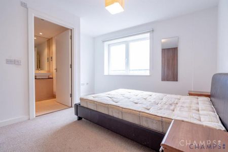 2 bedroom flat to rent - Photo 4