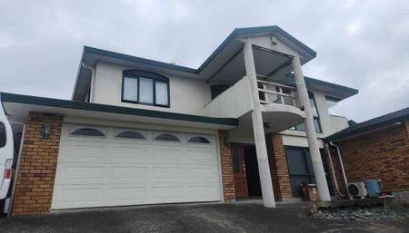 Manukau Heights - 4 brm, 2 bathroom - Photo 5