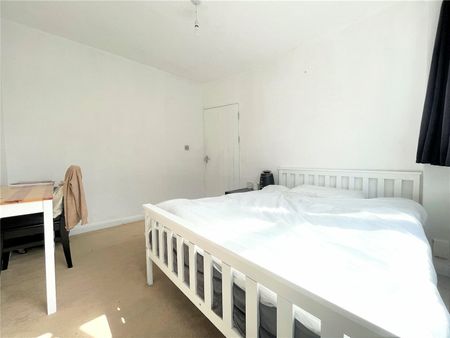 Birkdale Road, London, SE29HU - Photo 4