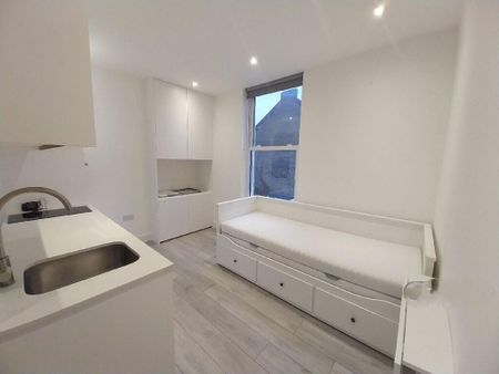 Studio to rent - Photo 4