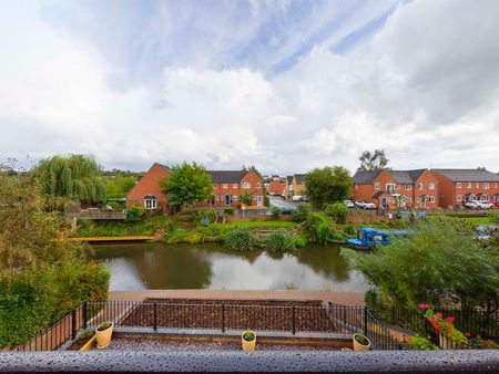 Peacock Mews, Kidderminster, DY10 - Photo 2