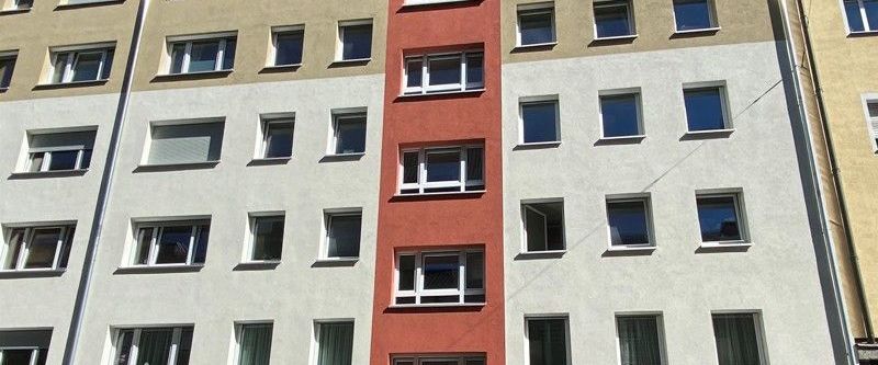 Schick möbliert und in toller Lage: Ihre neue 1-Zimmer-Wohnung mit Balkon - Foto 1