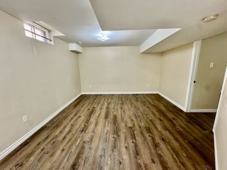 For Lease - 3 Carrie Crescent, Brampton, Ontario - Photo 3