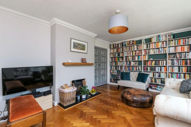 4 bedroom detached house to rent - Photo 1