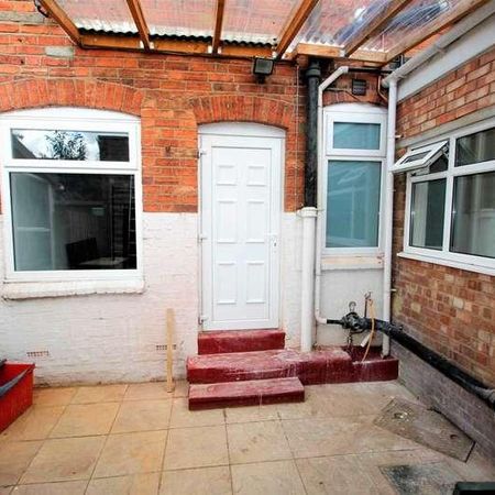 Montagu Street, Kettering, NN16 - Photo 4