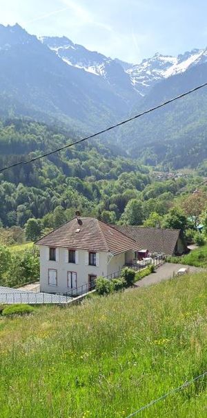 APPARTEMENT TYPE 3 SAINT-MURY-MONTREYMOND - Photo 2