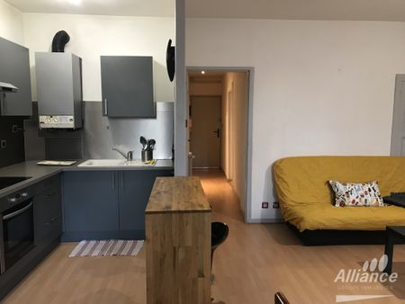 Location Appartement 2 pièces 50m² MONTBELIARD 25200 - Photo 3