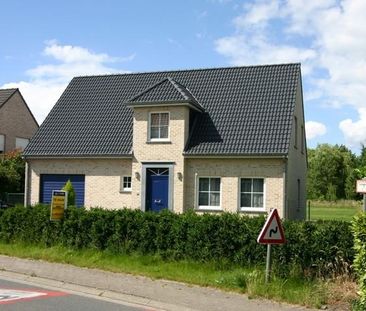 25/1021 - Photo 1