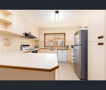 9 Nightingale Close, Mooroopna, Vic 3629 - Photo 4