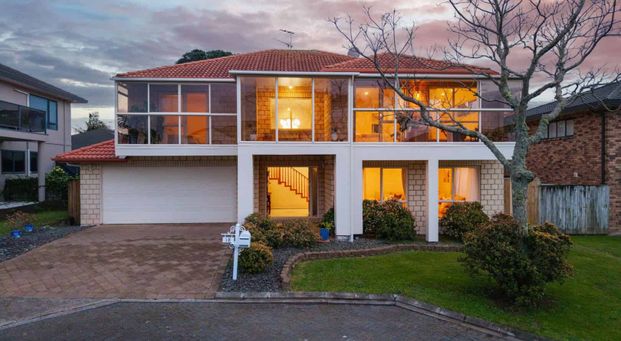 WELCOME TO YOUR DREAM HOME ON THE PENINSULA - Photo 1