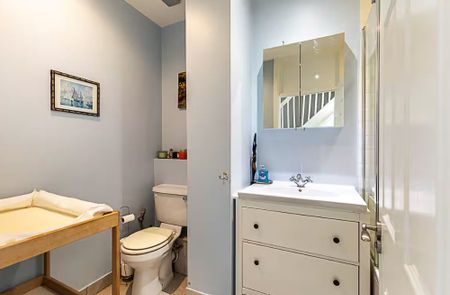 3 Bed Terraced House, Alice Lane, E3 - Photo 3