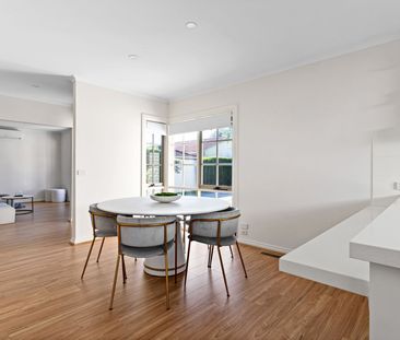 EAST DONCASTER SCHOOL ZONE - Photo 1