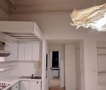 Appartement te huur in Elsene voor € 830 met 1 slaapkamer - Photo 5