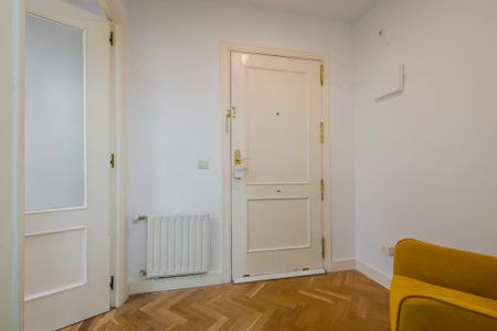 Calle Berna, Pozuelo de Alarcón, Community of Madrid 28224 - Photo 3