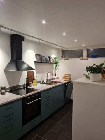 Wilhelm Thams väg, Huskvarna - Photo 5