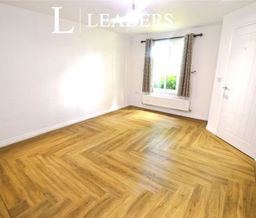 3 bedroom house to rent Kirby Drive, Colchester, Essex, CO4 - Photo 1