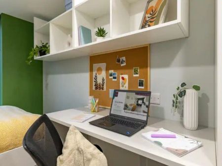 Platinum Studio - Photo 4