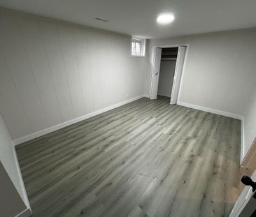 For Lease - 670 Emerson Court Unit# Basement, Oshawa, Ontario - Photo 2