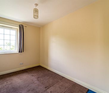 Inglenook Court, Leigh - Photo 1