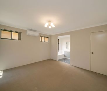 Look No Further&comma; the Perfect Family Home&excl;&excl; - Photo 4