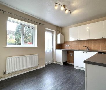 2 bedroom terraced house to rent - Photo 6