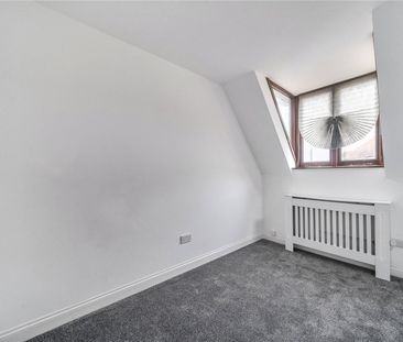 Roundhouse Court, Lymington, Hampshire, SO41 flat to rent - Photo 5