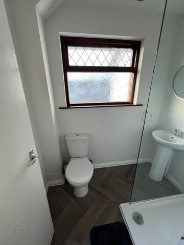 1 Meadowside, Antrim, BT41 4HD - Photo 3