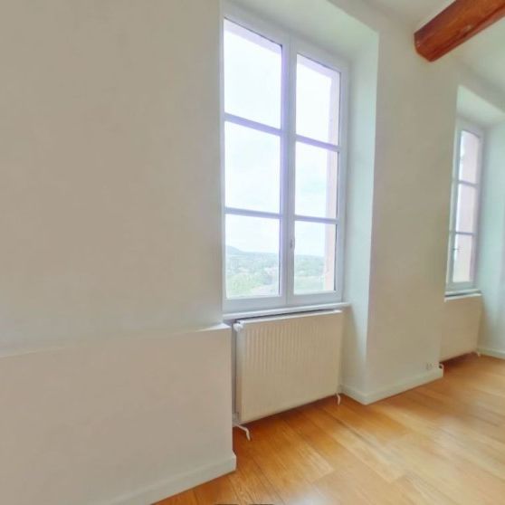 APPARTEMENT T4 A LOUER - Photo 1