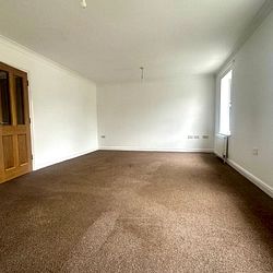 Brent House, Paddock Road, Birchington, CT7 9RJ, Kent - Photo 2