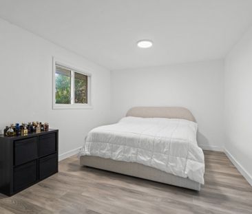 For Lease - 43 Cordova Street, Meadowlands - Crestview and Area, On... - Photo 1